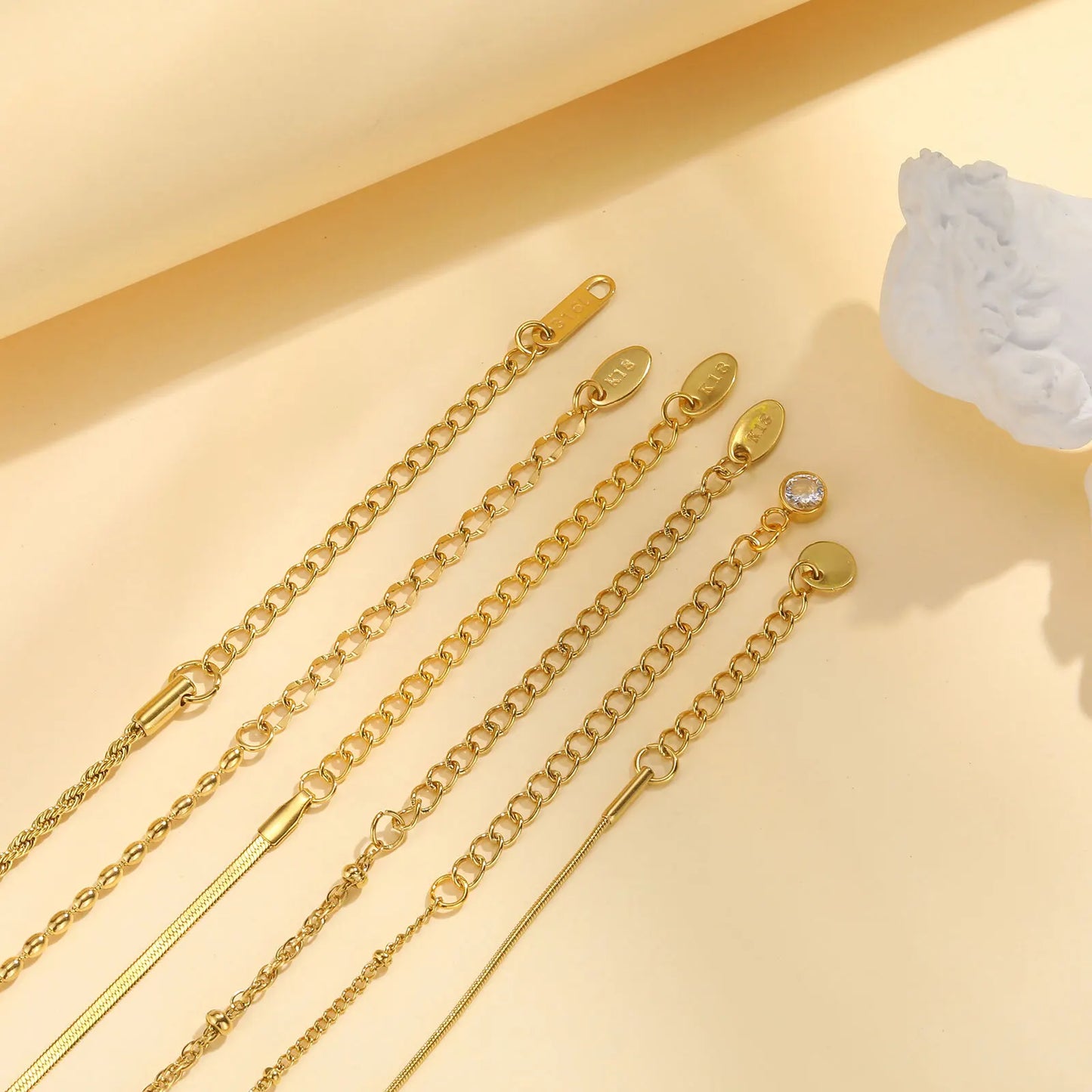 18K Gold Plated Thin Link Stainless Steel Bracelet - Waterproof & Trendy
