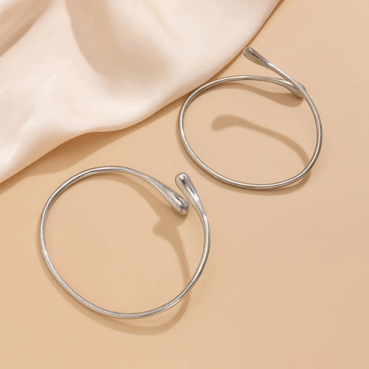 FTCY Vintage Water Drop Shape Geometric Arm Bracelet – Adjustable Open Cuff Bangle for Women