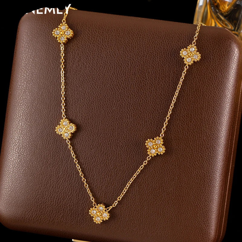 GANEMLY Clover Flower Zircon Necklace – 316L Stainless Steel Waterproof