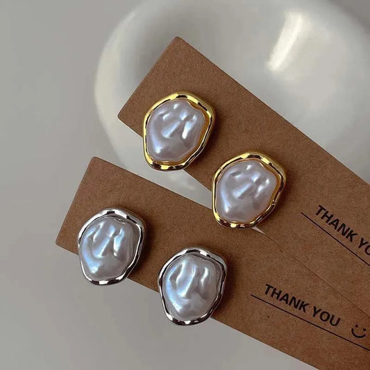 Geometric Irregular Round Metal Pearl Earrings for Women – Minimalist Style Trendy Jewelry Gift