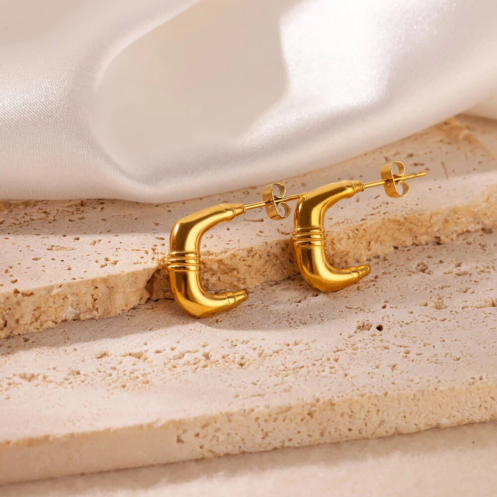 Gold Plated Stainless Steel Geometric Claw Earrings - Starfish & Heart Studs for Women, Waterproof Fashion Jewelry Gift