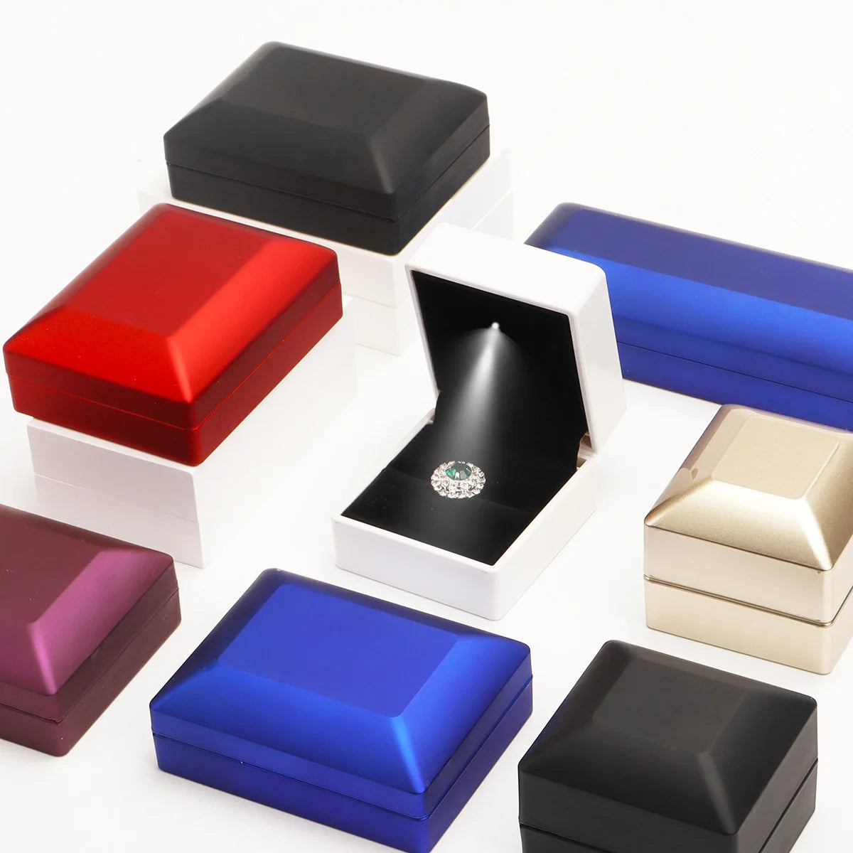 LED Illuminated Ring Box – Premium Spray-Finish Jewelry Display Case for Luxury Rings