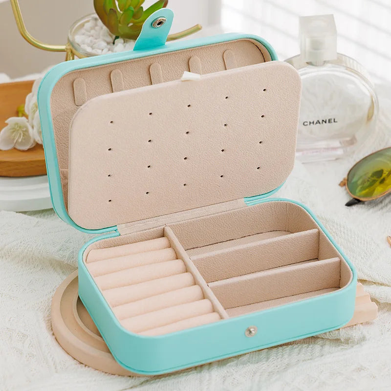 Portable Jewelry Box – Leather Travel Organizer Case for Earrings & Necklaces