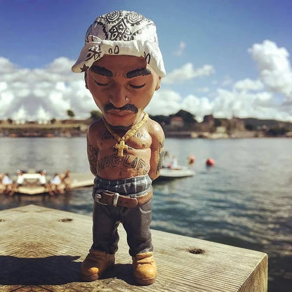 Fashion Tupac Rapper Figure Hip Hop Star Guy Pac Snoop Dogg Figurine Cool Stuff Figures Collection Model Creative Statue