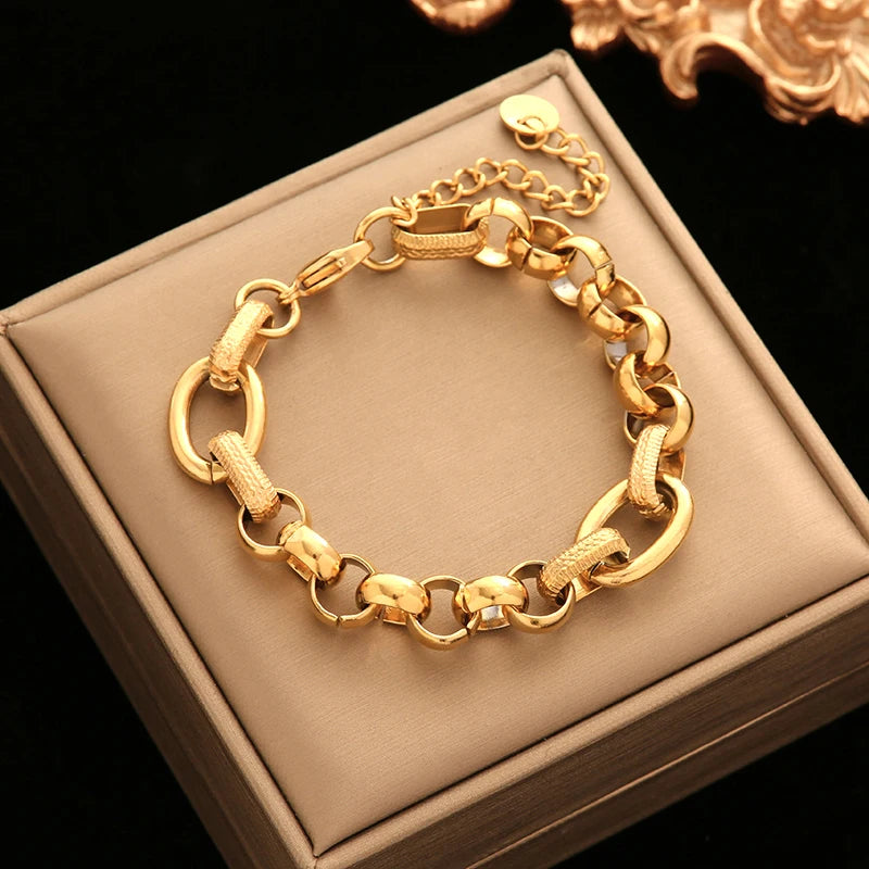 EILIECK 316L Stainless Steel Twisted Bracelet – 18K Gold Plated Wrist Chain, Waterproof Trendy Bangle for Women