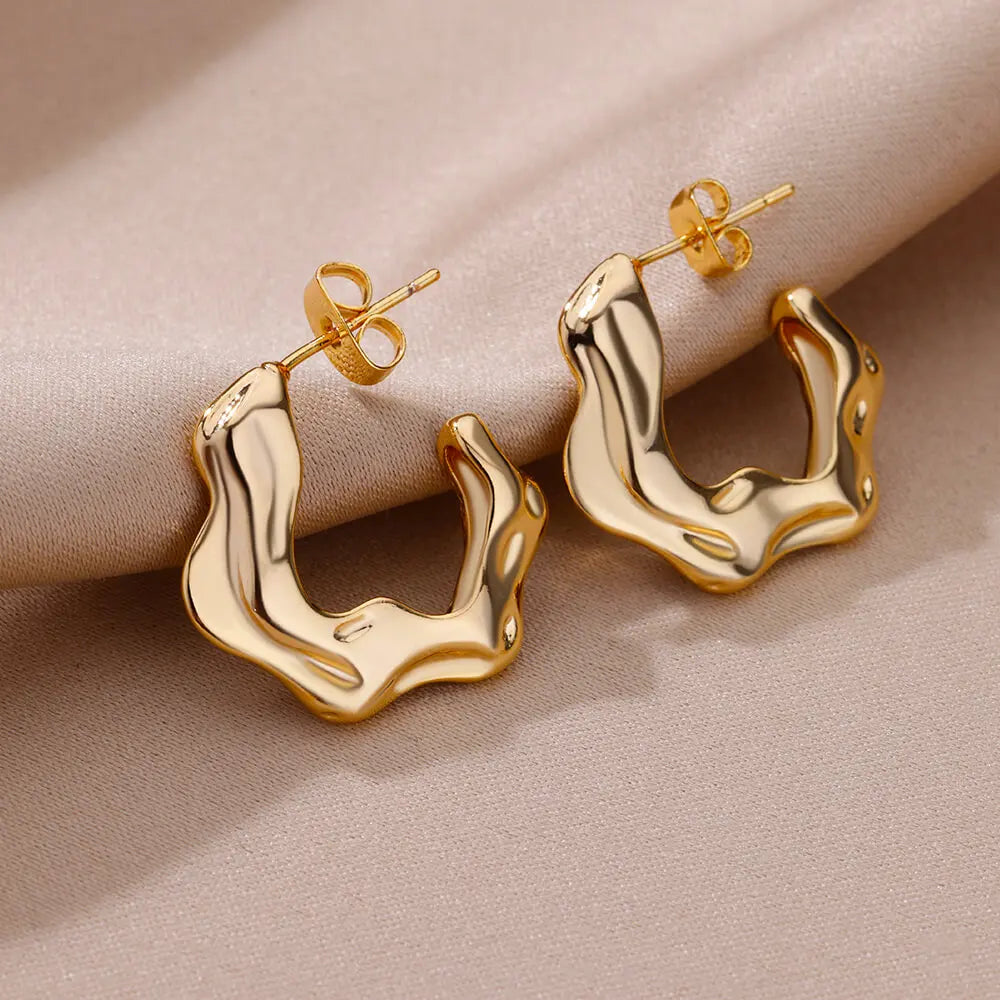 Gold Plated Stainless Steel Geometric Claw Earrings - Starfish & Heart Studs for Women, Waterproof Fashion Jewelry Gift