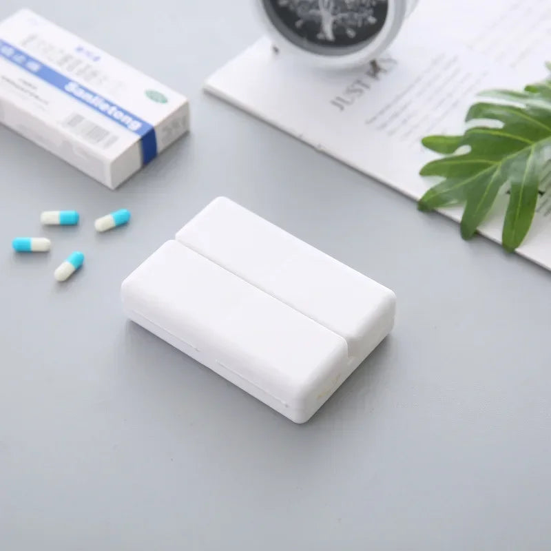 1PC Weekly Pill Box 7 Days Foldable Travel Medicine Holder Pill Box Tablet Storage Case Container Dispenser Organizer Tools