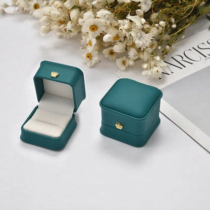 Vintage Double Slots Ring Jewelry Box – PU Leather Storage Case for Wedding, Engagement, & Gift