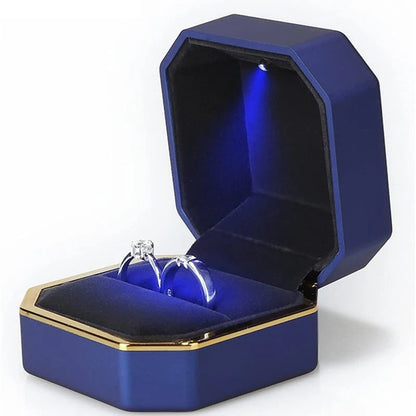 LED Jewelry Ring Box – Luxury Velvet Pendant & Necklace Display with Light for Proposal & Engagement