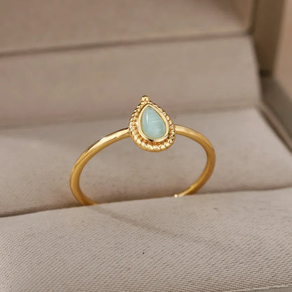 Stainless Steel Heart Ring for Women – 18K Gold Plated, Zircon Inlay, Vintage Waterproof Wedding Jewelry Gift