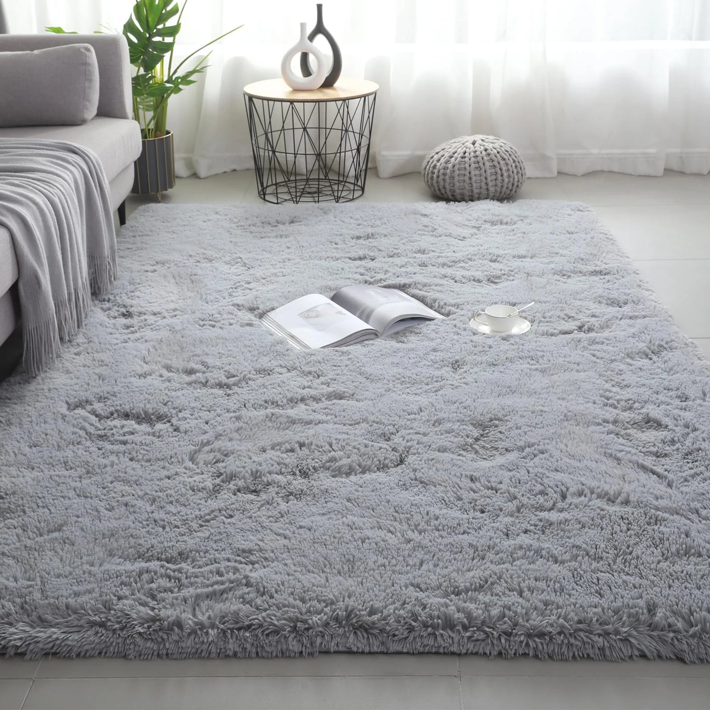 VIKAMA Ultra-Soft Puffy Rug — Bedroom & Living Room Carpet