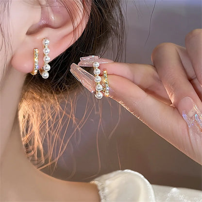 Korean Shiny Crystal & Pearl Stud Earrings – Handcrafted Rhinestone Flower & Heart Design for Women