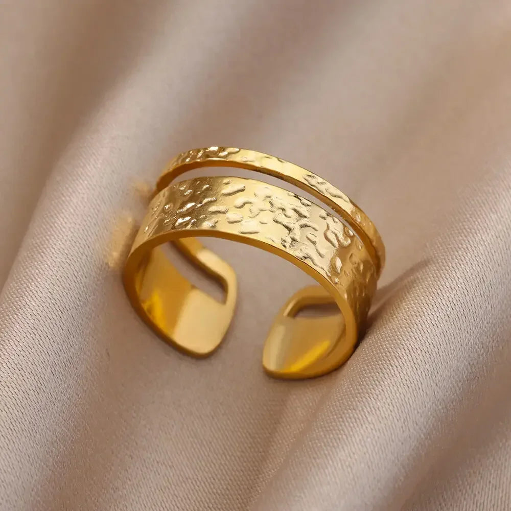 Stainless Steel Heart Ring for Women – 18K Gold Plated, Zircon Inlay, Vintage Waterproof Wedding Jewelry Gift