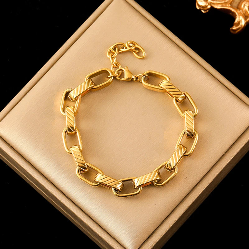 EILIECK 316L Stainless Steel Twisted Bracelet – 18K Gold Plated Wrist Chain, Waterproof Trendy Bangle for Women