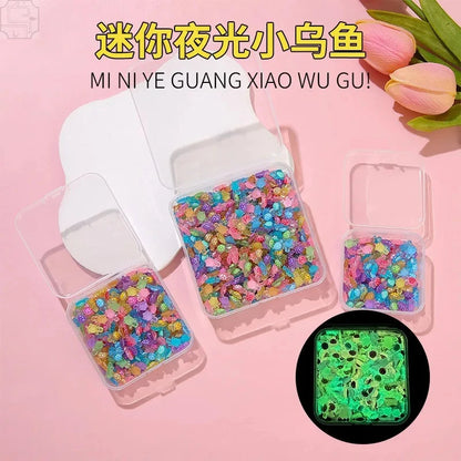 100Pcs Mini Resin Turtles Night Glow Turtle Figurines Multi-Function Glow in The Night Turtle Miniatures for Micro Landscaping