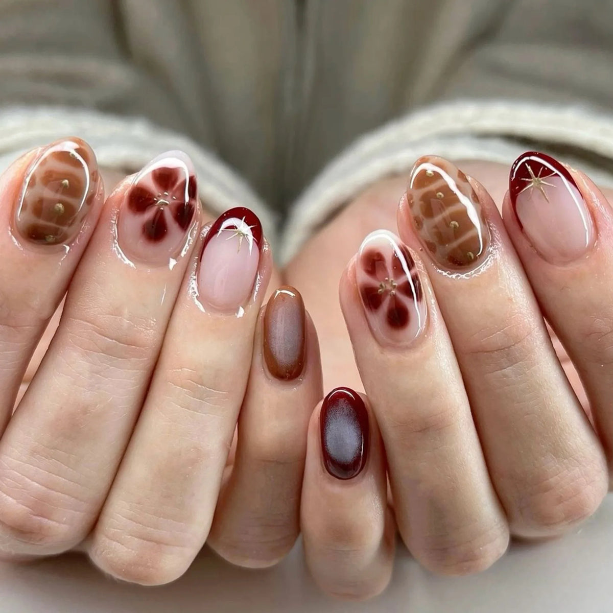 24Pcs Autumn Winter Matte Almond False Nails with Glue Rose Leaf Printing Nail Art Simple Full Cover Press on Acrylic Nails Tips