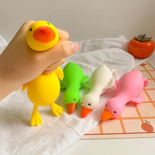 Kawaii Duck Squeeze Toy – Stress Relief Decompression Toy