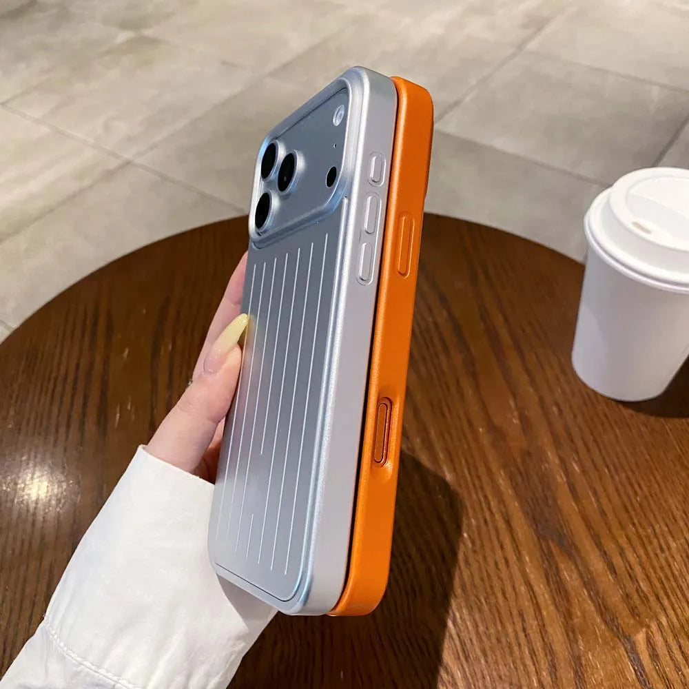 Q5 Aluminum Alloy Phone Cases For iPhone 17 16 15 14 Pro Max 3D Corrugated Stripe Back Luxury Bussiness Luggage Cover
