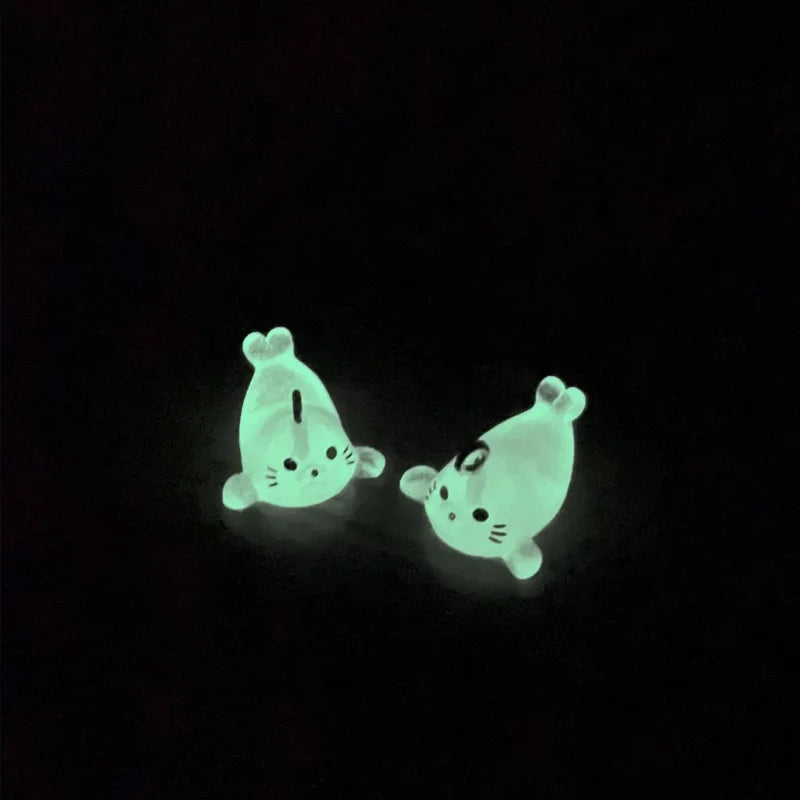 1 pc Cute Resin Seal Animal Pendant Phone Charm Strap, Glow in the Dark, Kawaii Mobile Phone Decorative Accessory
