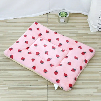 Double-Sided Plush Pet Sleeping Mat for Cats and Dogs
