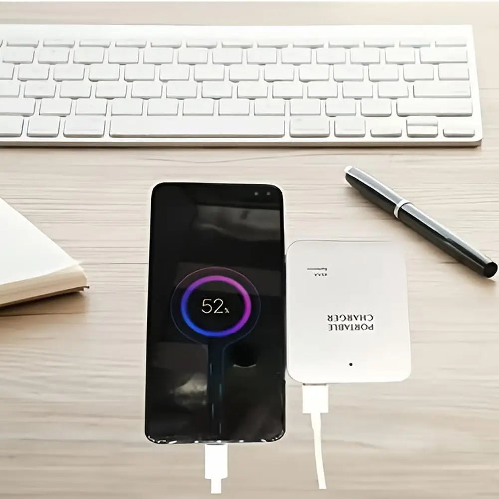 4 AA Portable Charger USB Battery Power Bank LED Light Outdoor Camping Emergency Charger for Phone Mountaineering Hiking