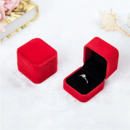 Vintage Double Slots Ring Jewelry Box – PU Leather Storage Case for Wedding, Engagement, & Gift