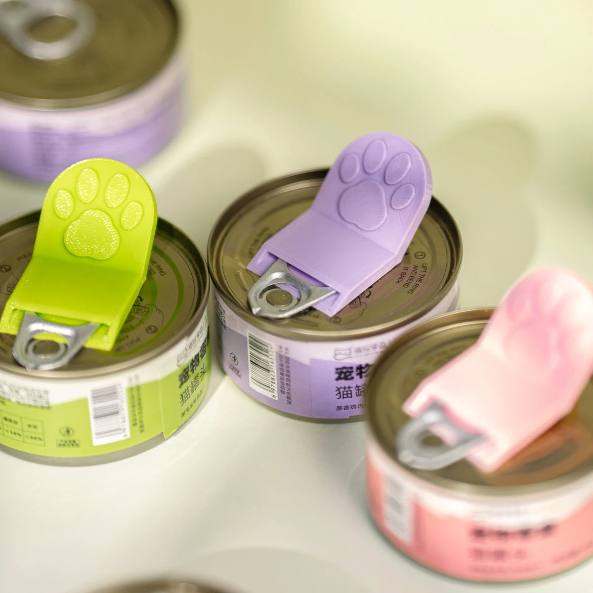Cute Cat Paw Pet Food Can Opener Easy Ring Pull Opener Tool for Cat Dog Canned Food Protect Nails Ergonomic Kitchen Accessories