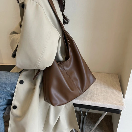 Women Hobo Bag Simple PU Leather Solid Shoulder Bag Fashion Large Capacity Tote Handbag Slouchy Underarm Bag