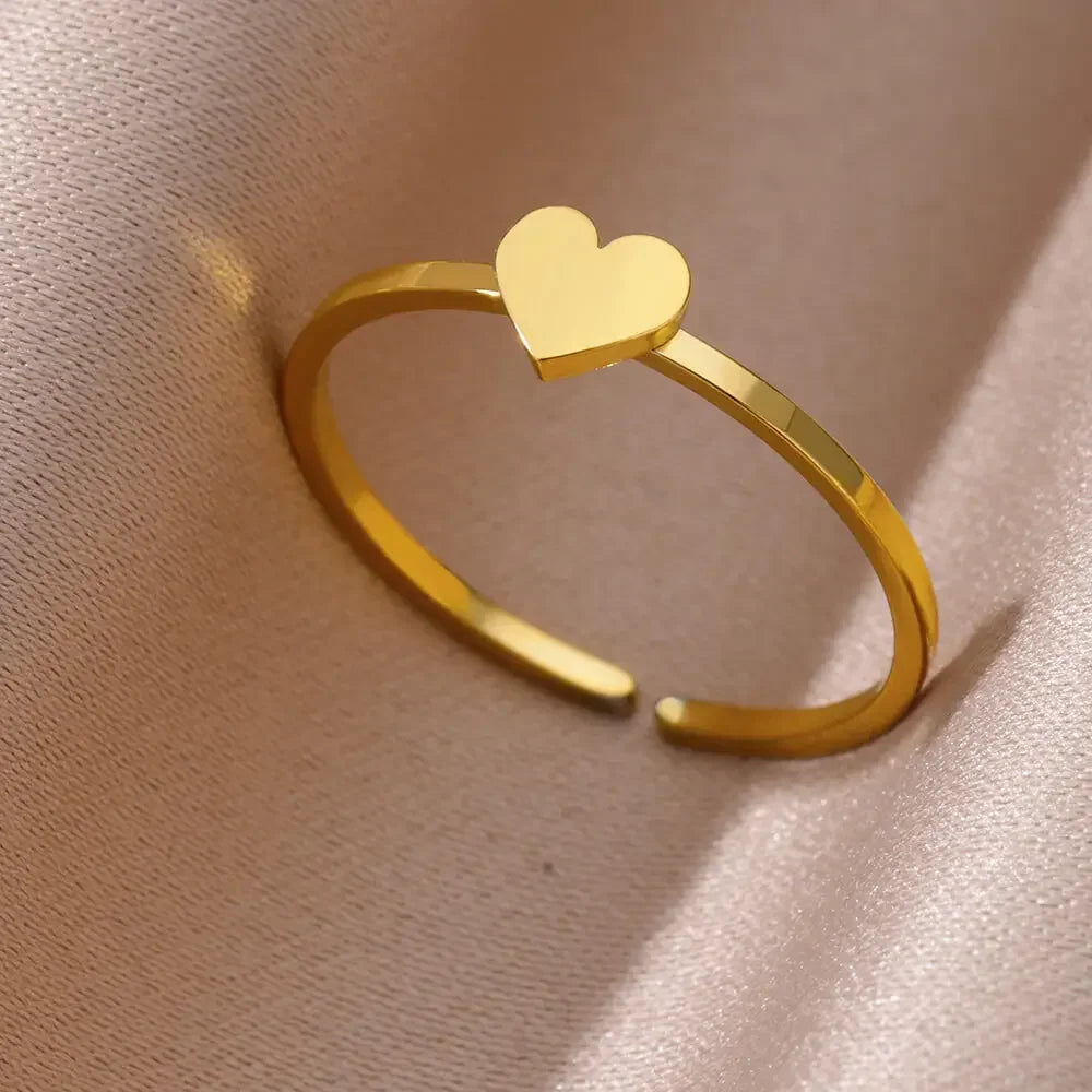 Stainless Steel Heart Ring for Women – 18K Gold Plated, Zircon Inlay, Vintage Waterproof Wedding Jewelry Gift