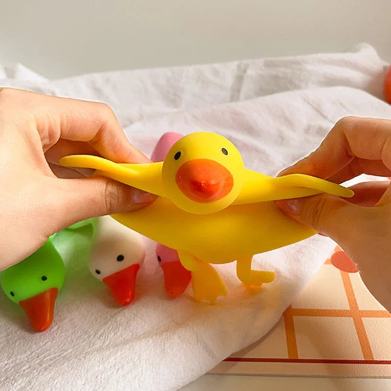 Kawaii Duck Squeeze Toy – Stress Relief Decompression Toy