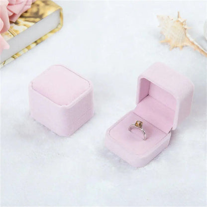 Vintage Double Slots Ring Jewelry Box – PU Leather Storage Case for Wedding, Engagement, & Gift