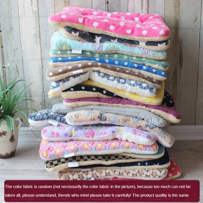 Double-Sided Plush Pet Sleeping Mat for Cats and Dogs