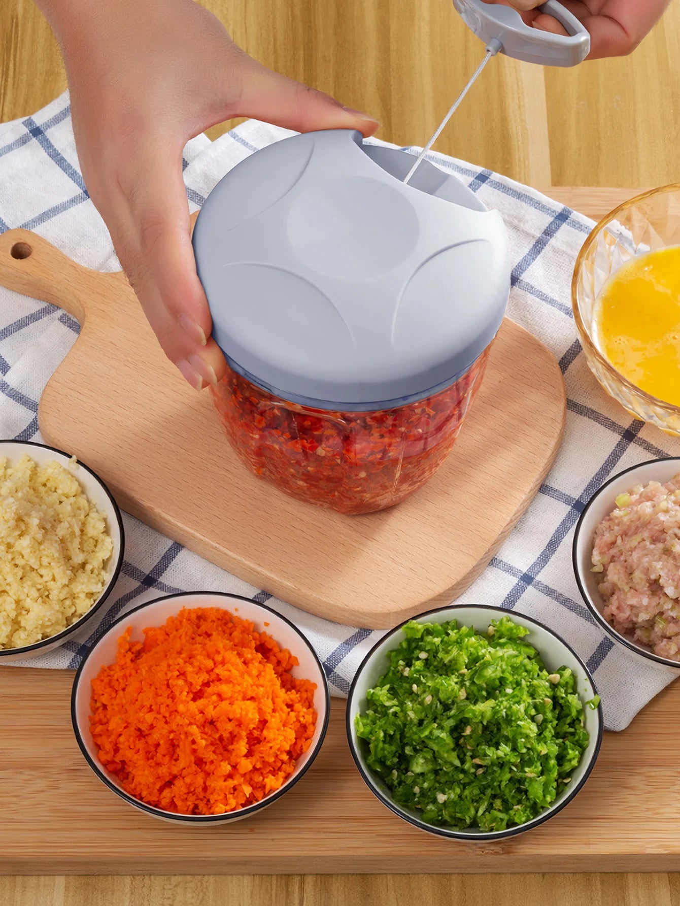 500/900ML Garlic Chopper Manual Rotate Vegetable Cutter Chopper Slicer Fruit Garlic Crusher Kitchen Gadget Blenders Meat Grinder