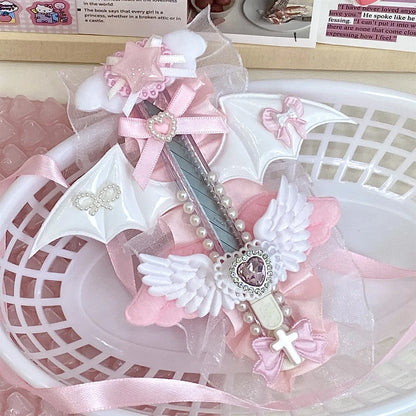 Cute Pink Cat's Claw Angel Wings Art Knife Mini Utility Cutter Retractable Letter Opener Portable Cute Opener Paper Cutting Tool
