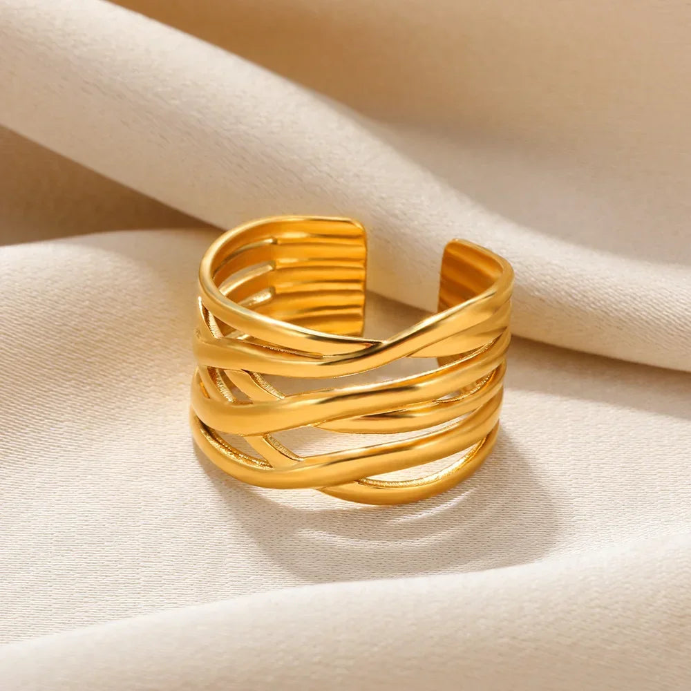 Stainless Steel Heart Ring for Women – 18K Gold Plated, Zircon Inlay, Vintage Waterproof Wedding Jewelry Gift